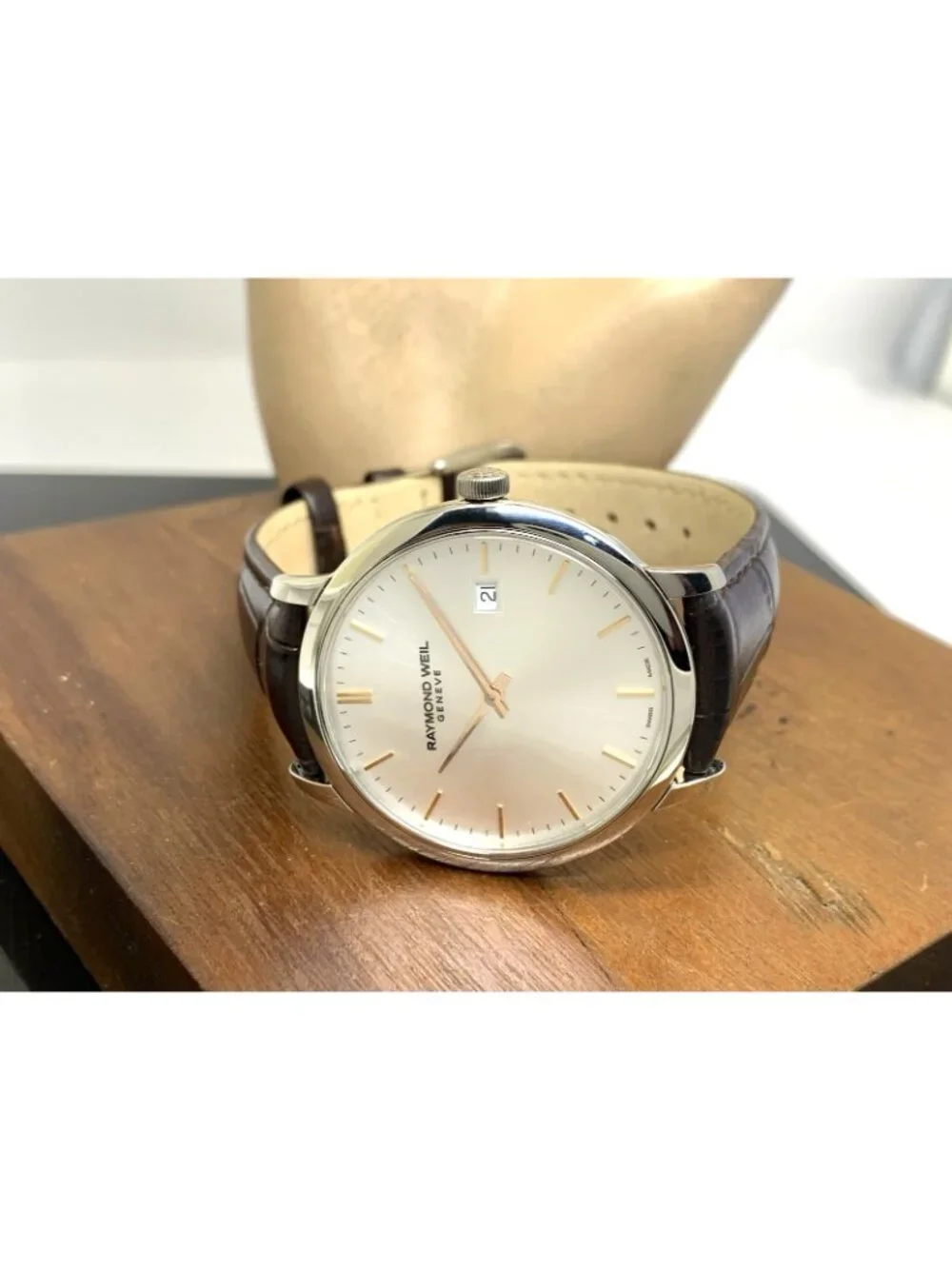 Raymond Weil Men's Watch 5485 Swiss Quartz Silver Dial Brown Leather Strap 39mm